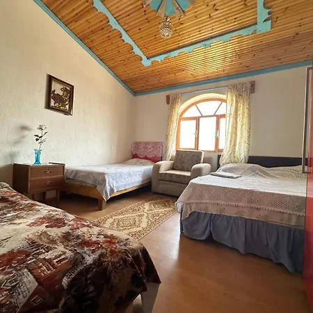 Zeko Guest house *